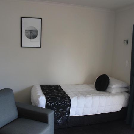 Kiwi Court Motel Hawera Exterior foto
