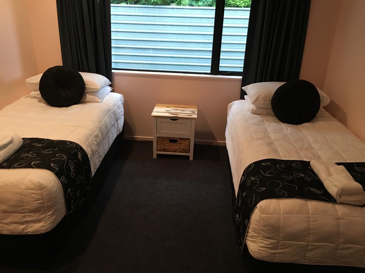 Kiwi Court Motel Hawera Exterior foto