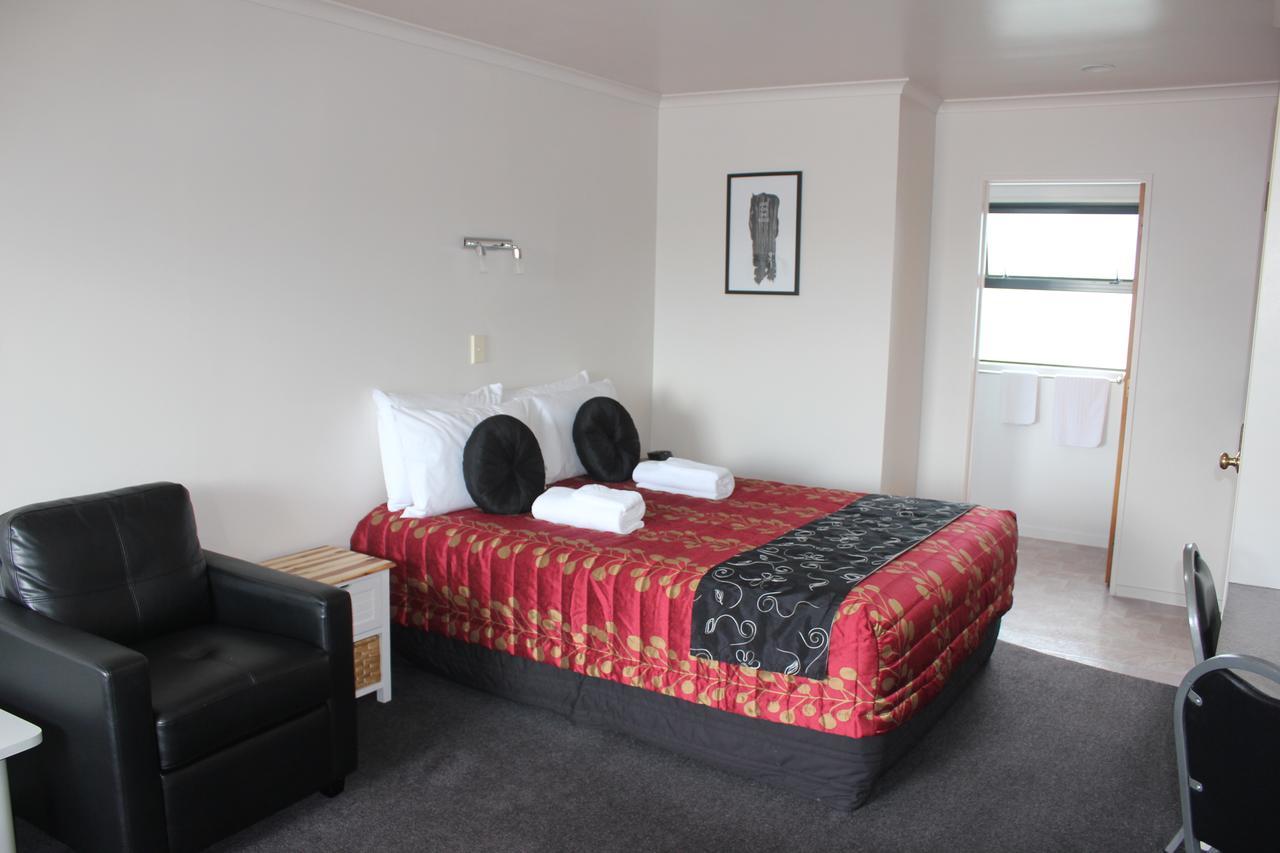Kiwi Court Motel Hawera Exterior foto